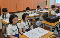 按下放大相片 單簧管C